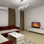 Prestige Lakeview Appartement *