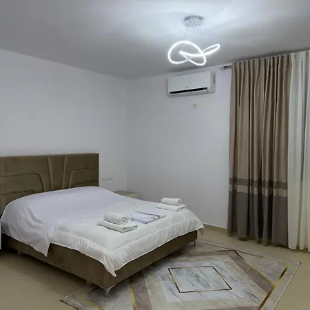 Prestige Lakeview * Tirana