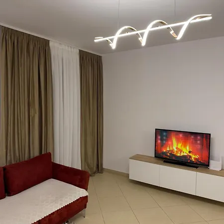 Prestige Lakeview