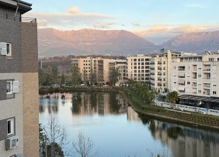 Prestige Lakeview *