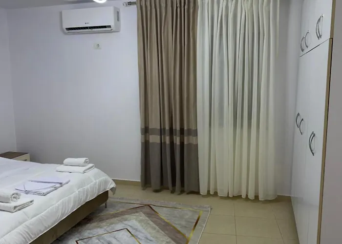 Prestige Lakeview Apartment Tirana