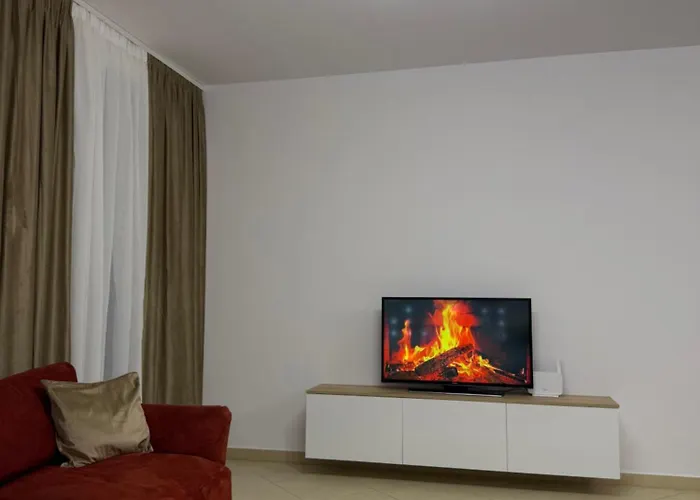 Prestige Lakeview Apartment