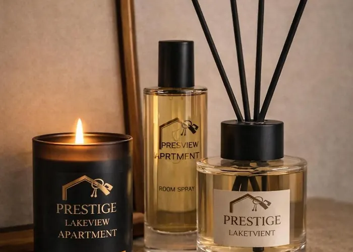 Prestige Lakeview 公寓 地拉那