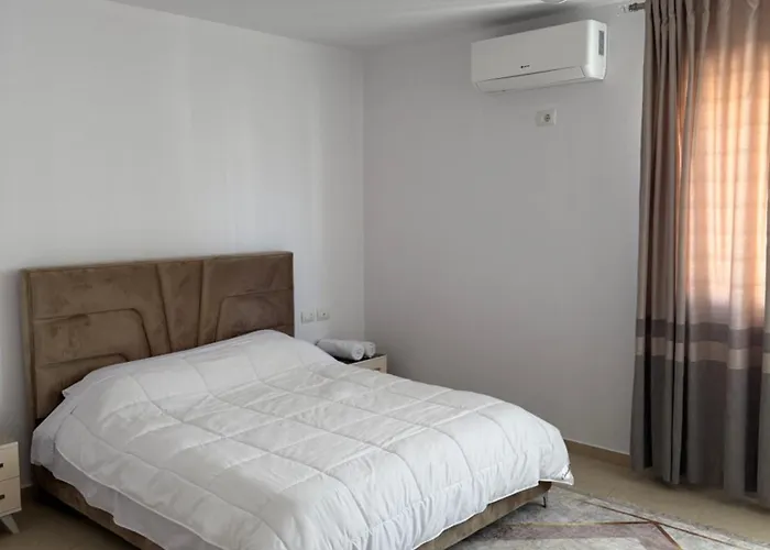 Prestige Lakeview 公寓 *
